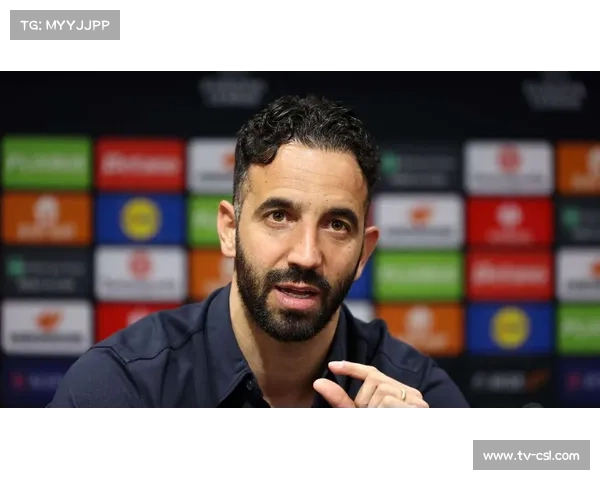 阿莫林赛后谈曼联失利:阵容年轻化需要时间,支持管理层冬窗计划